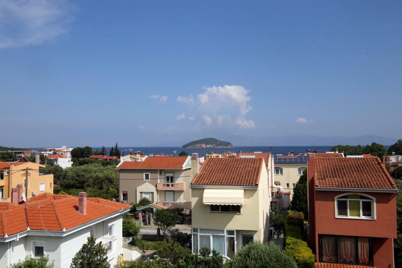View Bay Nea Iraklitsa